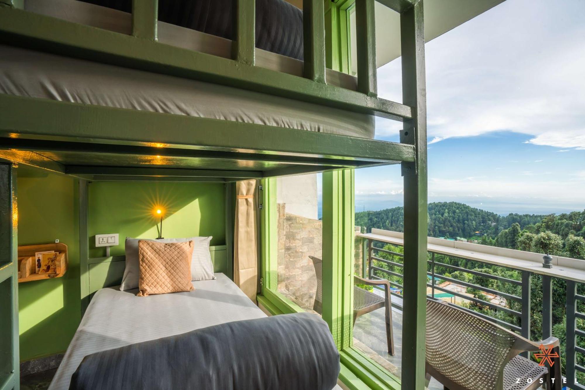 Hostel Zostel Dharamkot McLeod Ganj Exteriér fotografie