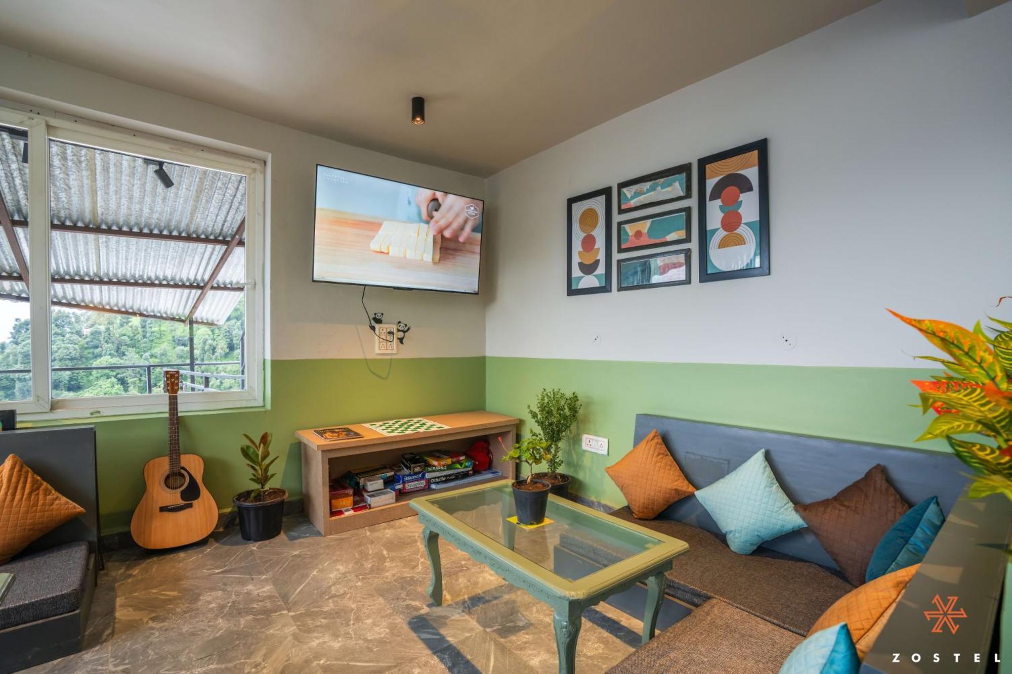 Hostel Zostel Dharamkot McLeod Ganj Exteriér fotografie
