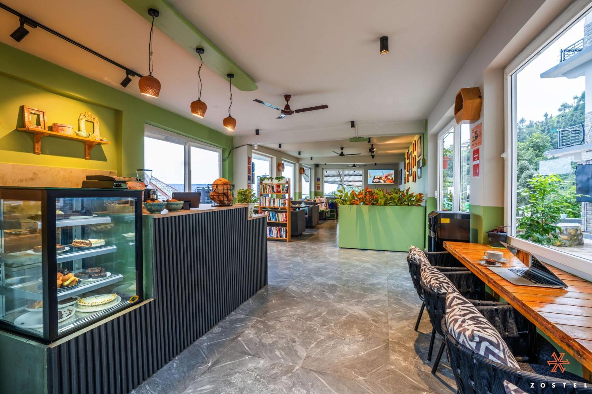 Hostel Zostel Dharamkot McLeod Ganj Exteriér fotografie